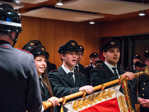 Meran: Freiwillige Feuerwehr leistet 23.000 Stunden für die Bevölkerung