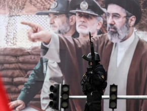 USA setzen hohe Belohnung zur Ergreifung Khameneis aus