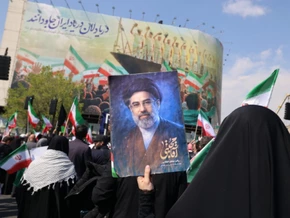 Khamenei bleibt unsichtbar - Iran wartet auf erste Rede