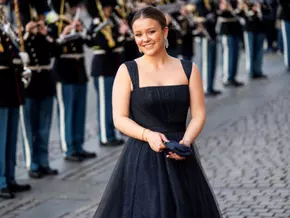 Dänische Prinzessin Isabella leistet Wehrdienst