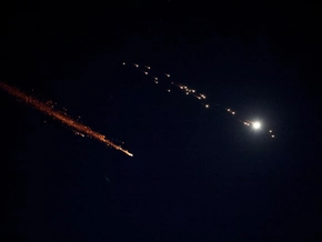 Israel attackiert Ziele der iranischen Regierung