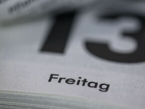 Leicht höhere Gefahr für Verkehrsunfälle am Freitag, dem 13.