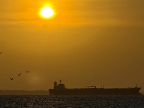 USA lockern Sanktionen auf iranisches Öl auf Schiffen