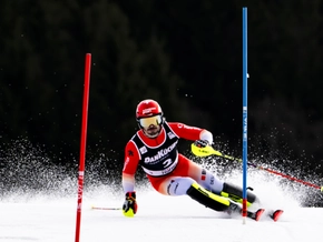 Schweizer Meillard führt im Startnummern-Slalom