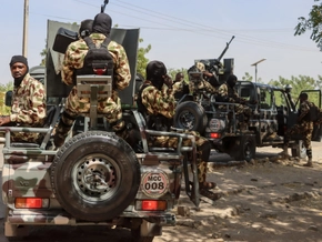 Armee tötet mindestens 80 islamistische Rebellen in Nigeria