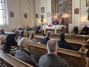 Bischof Muser besucht Gefangene