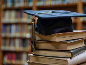 Anerkennung erster österreichischer Fachhochschultitel ab 1. Mai