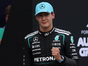 Überlegene Melbourne-Pole für Russell - Verstappen crashte