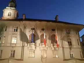 Bozen macht bei der Earth Hour 2026 mit und schaltet das Licht aus