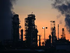 Ölpreise steigen, Freigabe von IEA-Ölreserven verpufft