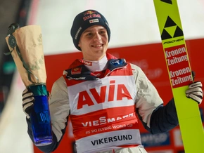 Embacher fliegt in Vikersund zum ersten Weltcupsieg