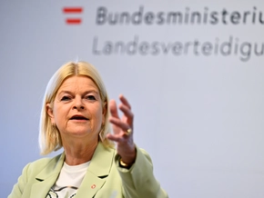 Für Tanner drängt bei Wehrpflicht die Zeit