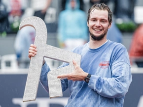 Bublik, Cobolli, Berrettini, Vacherot spielen in Kitzbühel