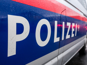 Frau nach Unfall mit Fahrerflucht im Bezirk Baden gestorben