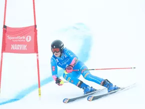 Trocker holt Gold im Riesentorlauf