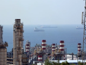 Iranische Angriffe auf Öl-Raffinerien in der Golfregion