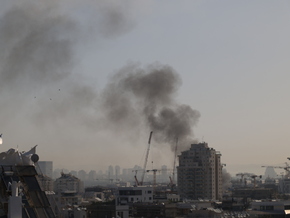 Neue Angriffe in Nahost – Berichte über US-Truppenverlegung