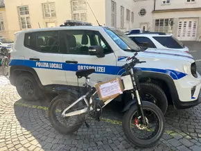 Meran will Wildwuchs bei E-Rollern und -Fahrrädern eindämmen