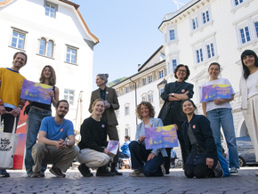 Kleidung reparieren, das System revolutionieren