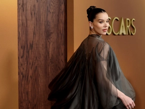 "Blood & Sinners"-Star Hailee Steinfeld ist jetzt Mutter