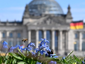 Institute halbieren deutsche Wachstumsprognose für 2026