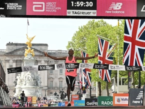 Kenianer Sawe in London-Marathon als Erster unter zwei Stunden