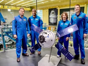 "Artemis 2"-Crew nach Mond-Flug vor "Feuerball"-Landung