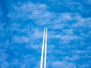 Forscher warnen: Evakuierung aus Flugzeugen dauert zu lang