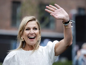 Royal-Serie "Máxima": Jetzt geht's ans Zähneputzen