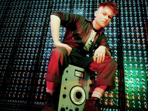 Großbritanniens ESC-Original Look Mum No Computer