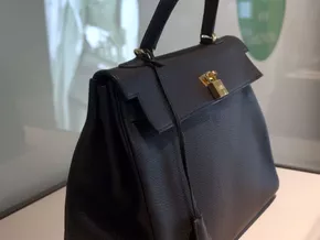 Nahost-Konflikt zieht Luxusbranche nach unten