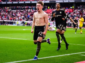 Bayern München feiert Last-Minute-Sieg in Freiburg