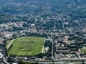 Geldspritze für Pferderennplatz in Meran