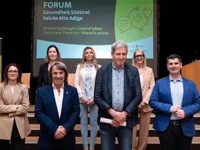 Mit Wissen und Menschlichkeit Demenz begegnen