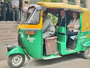 Stocker beendet Indien-Besuch in U-Bahn und Tuk Tuk