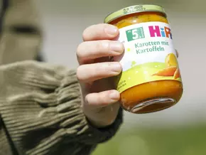 Ermittlung wegen Hipp-Erpressung, noch ein Glas in Umlauf