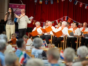 Senioren-SingAlong als ESC-Warm-up in Wien