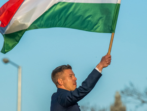 Trump verspricht Ungarn Wirtschaftshilfe – bei Orbán-Sieg