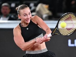 Potapova besiegt in Madrid Weltranglisten-Zweite Rybakina