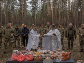 Selenskyj würdigt zu Ostern Standhaftigkeit der Ukrainer