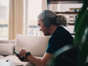 "Audio first": So schalten Sie Videos bei Spotify gezielt ab