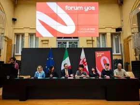 Forum You: Jugendliche, Schule und Organisationen im Austausch