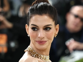 Hathaway denkt bei Wahl ihrer Rollen nicht an Publikum