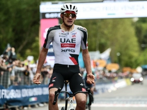Spanier Arrieta gewinnt 5. Giro-Etappe - Gall 37.
