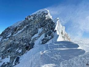 269 Kletterer erreichen Gipfel des Everest an einem Tag