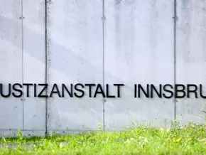 Vernachlässigtes Mädchen in Tirol war wohl nicht in Schule