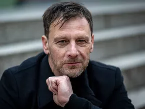 TV-Star Hendrik Duryn rechnet mit Generation-Z-Kritik ab