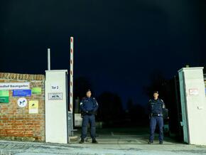 Tötung von Frau auf Friedhof: Mordanklage gegen 14-Jährige