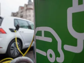 Elektroautos bringen Europas Automarkt in Schwung