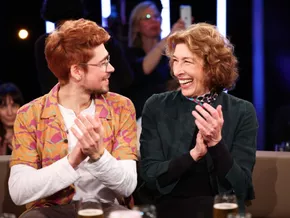 Adele Neuhauser ist kein großer Fan vom Muttertag